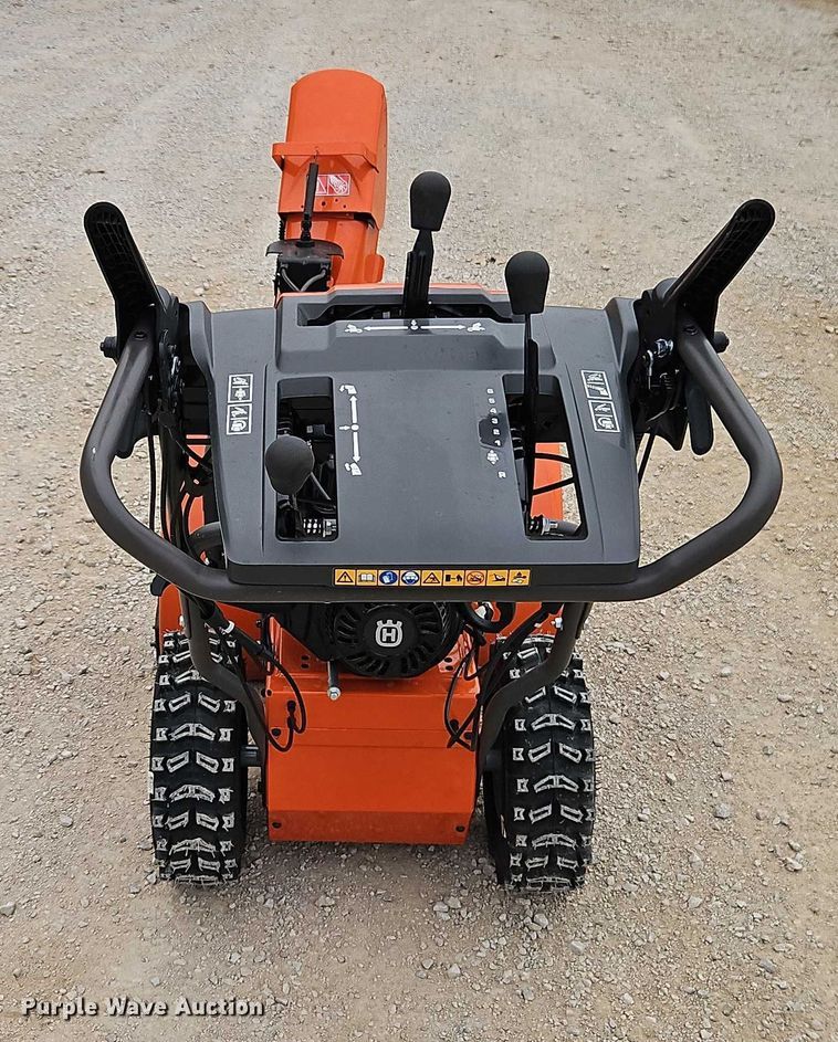 image for item EO4839 Husqvarna ST 227 snow blower