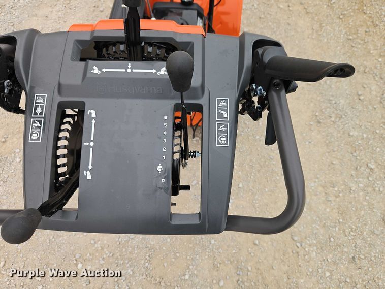 image for item EO4839 Husqvarna ST 227 snow blower