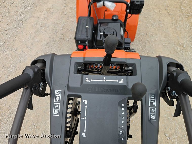 image for item EO4839 Husqvarna ST 227 snow blower