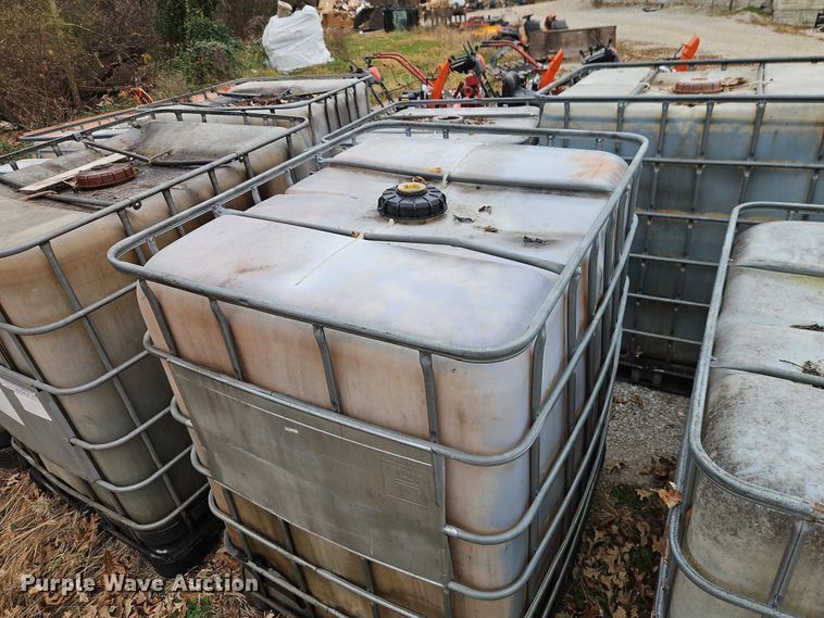 image for item EO4840 Tanks