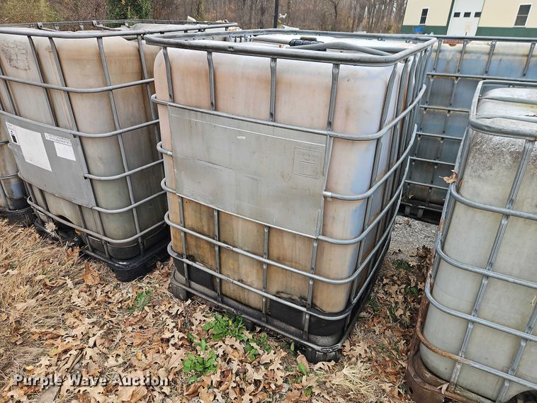 image for item EO4840 Tanks