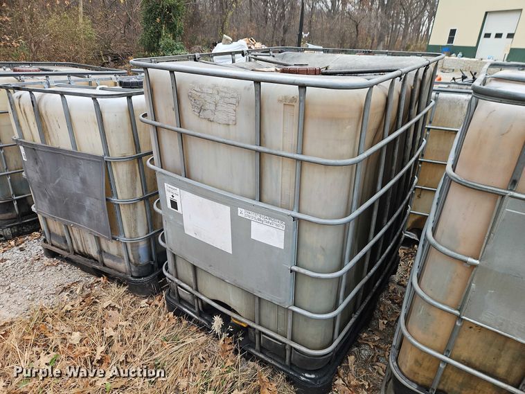 image for item EO4840 Tanks