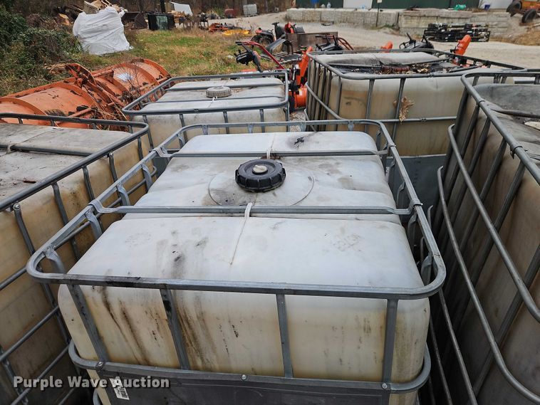 image for item EO4840 Tanks