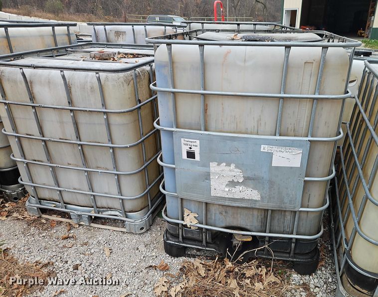 image for item EO4840 Tanks