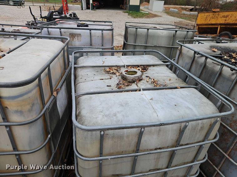 image for item EO4840 Tanks