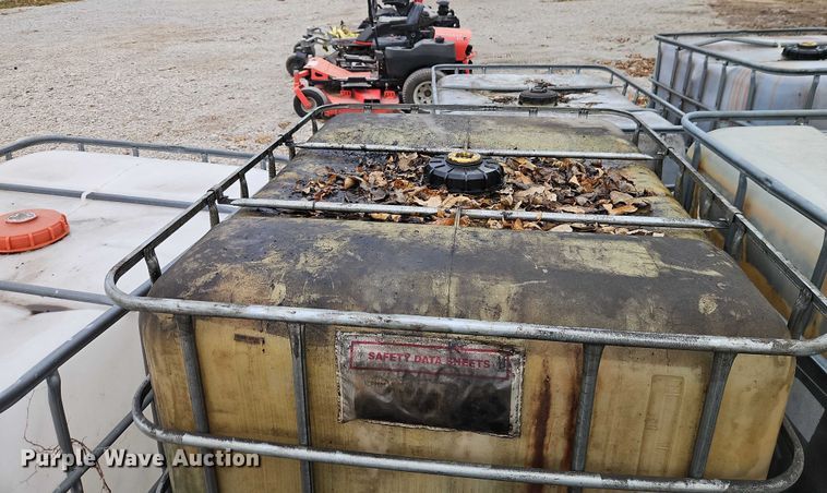 image for item EO4840 Tanks