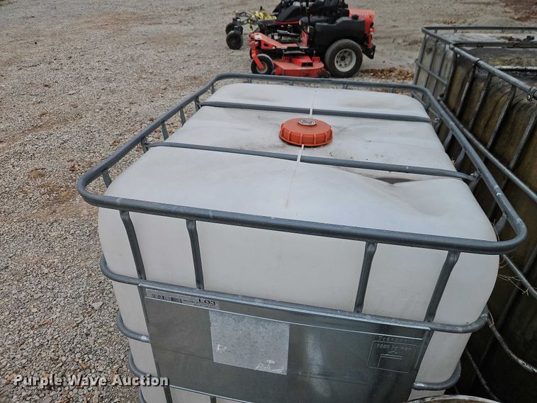 image for item EO4840 Tanks