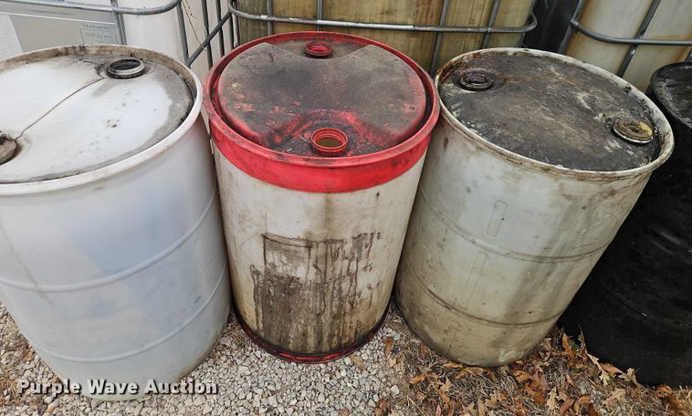 image for item EO4840 Tanks