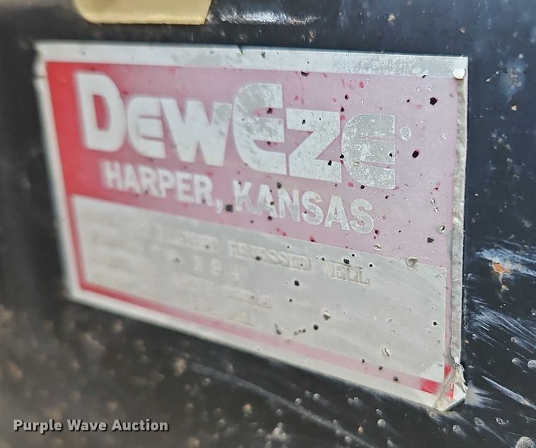 image for item EO4841 2004 Ford F350 bale bed pickup truck