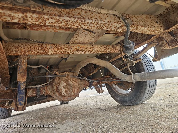 image for item EO4848 2005 GMC Sierra 1500 pickup truck