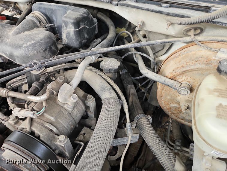 image for item EO4848 2005 GMC Sierra 1500 pickup truck