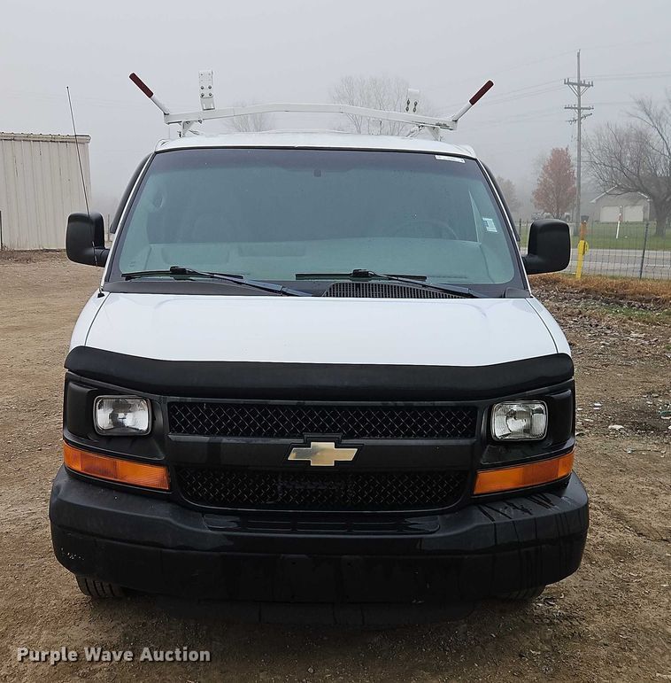 image for item EO4850 2005 Chevrolet Express 2500  van
