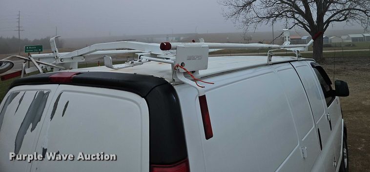 image for item EO4850 2005 Chevrolet Express 2500  van
