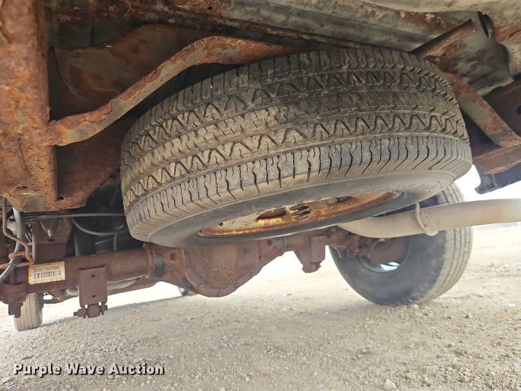 image for item EO4850 2005 Chevrolet Express 2500  van