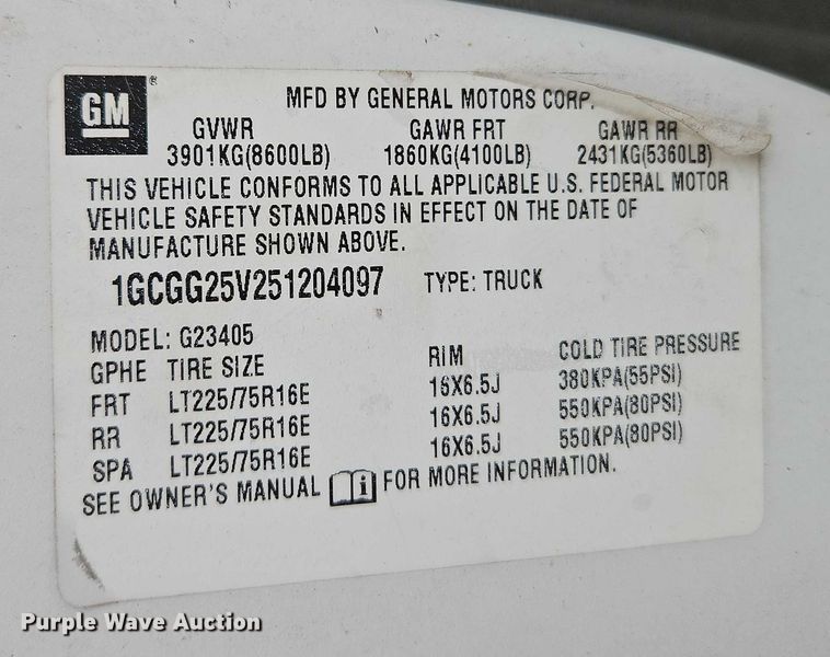 image for item EO4850 2005 Chevrolet Express 2500  van