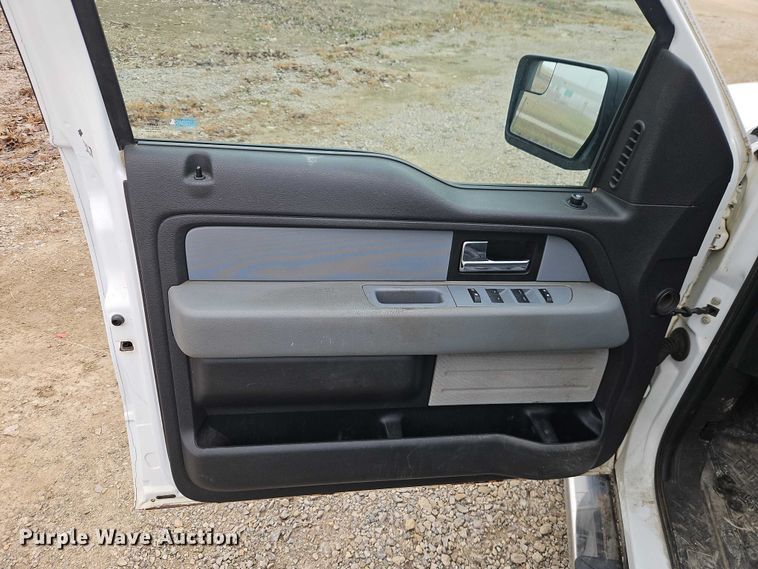 image for item EO4851 2014 Ford F150 XLT SuperCrew pickup truck