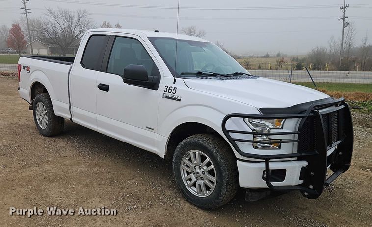 image for item EO4852 2017 Ford F150 XL SuperCab pickup truck