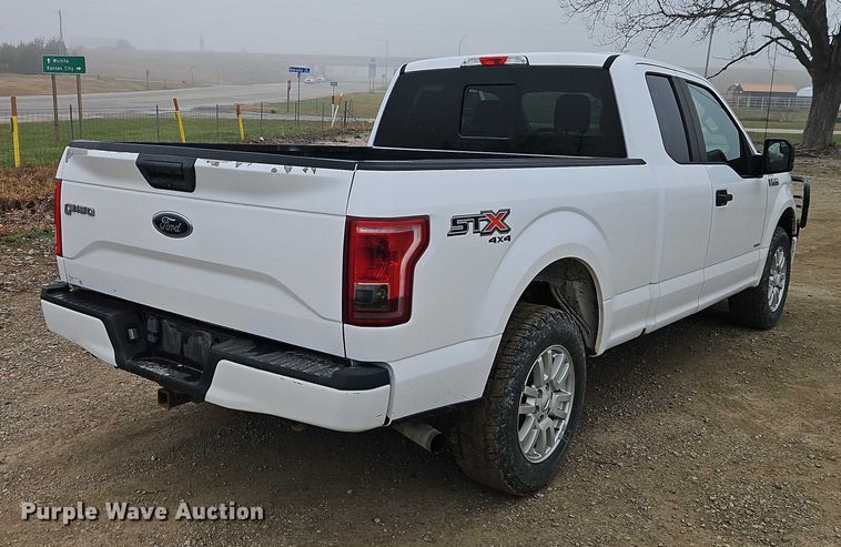 image for item EO4852 2017 Ford F150 XL SuperCab pickup truck