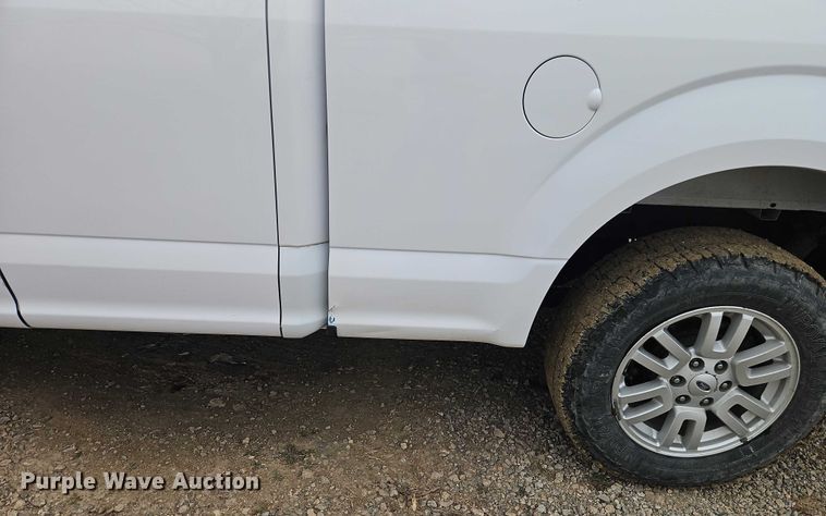 image for item EO4852 2017 Ford F150 XL SuperCab pickup truck