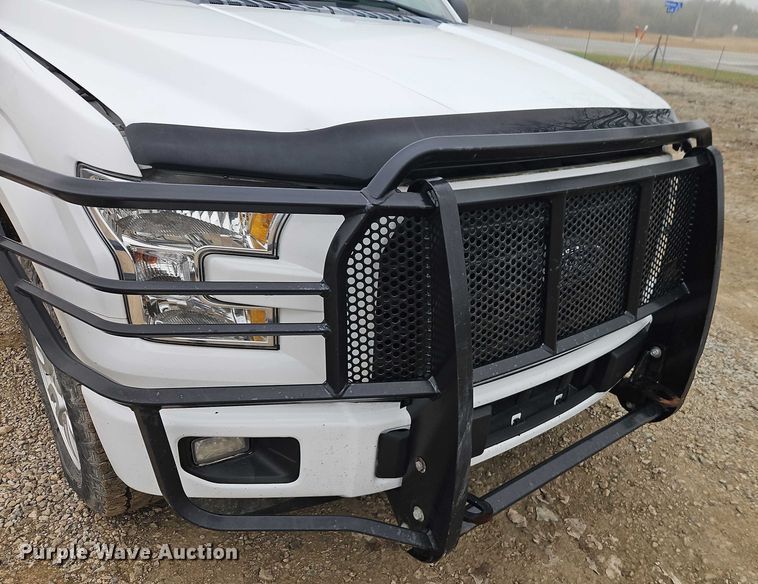 image for item EO4852 2017 Ford F150 XL SuperCab pickup truck