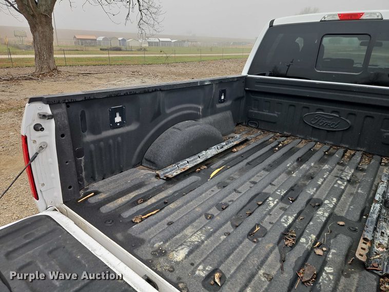 image for item EO4852 2017 Ford F150 XL SuperCab pickup truck