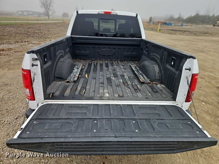 image for item EO4852 2017 Ford F150 XL SuperCab pickup truck