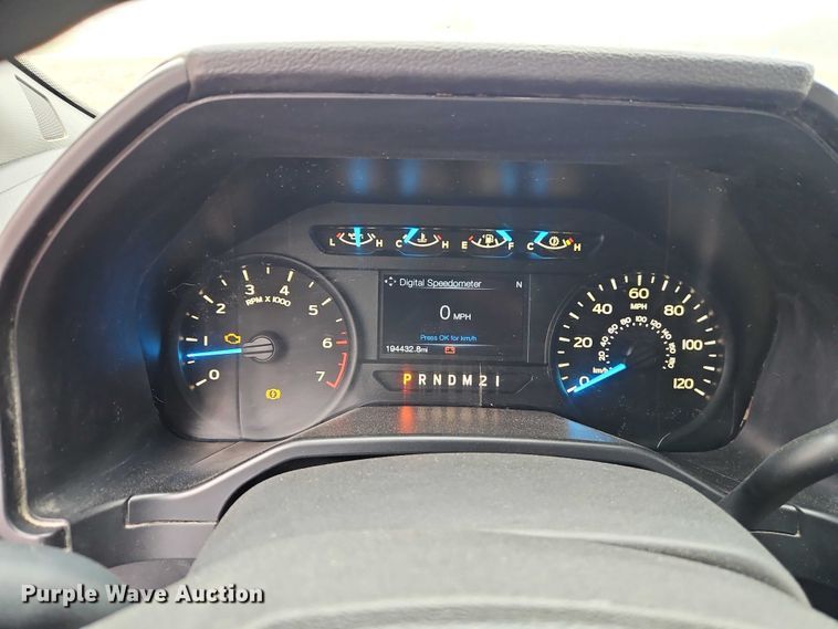 image for item EO4852 2017 Ford F150 XL SuperCab pickup truck