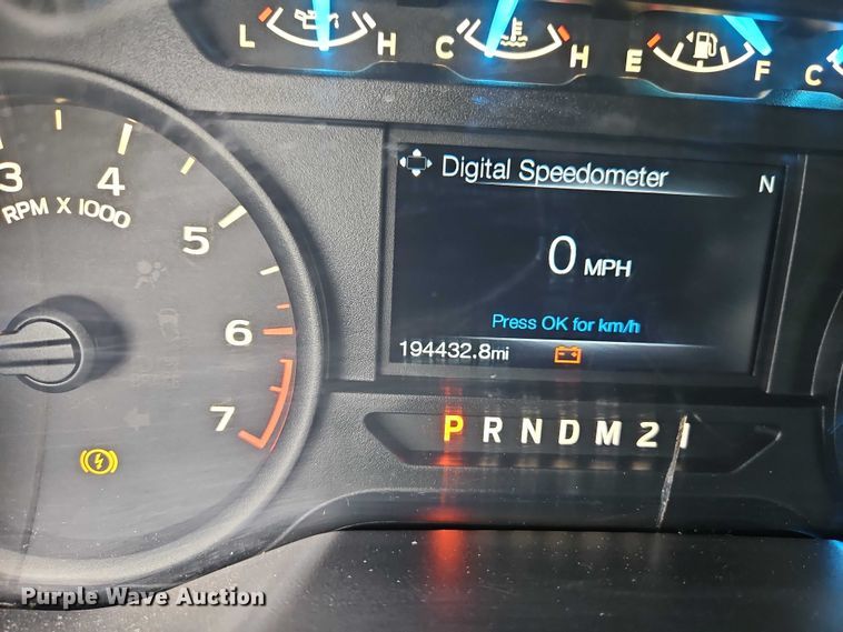 image for item EO4852 2017 Ford F150 XL SuperCab pickup truck