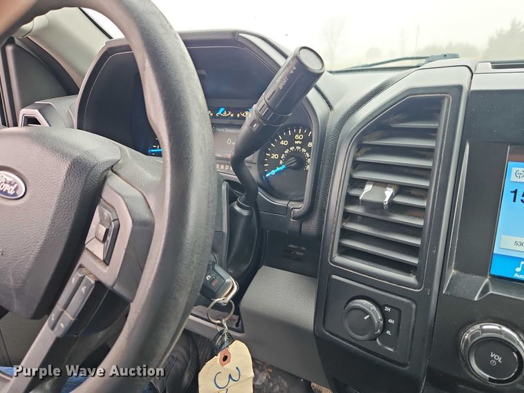 image for item EO4852 2017 Ford F150 XL SuperCab pickup truck