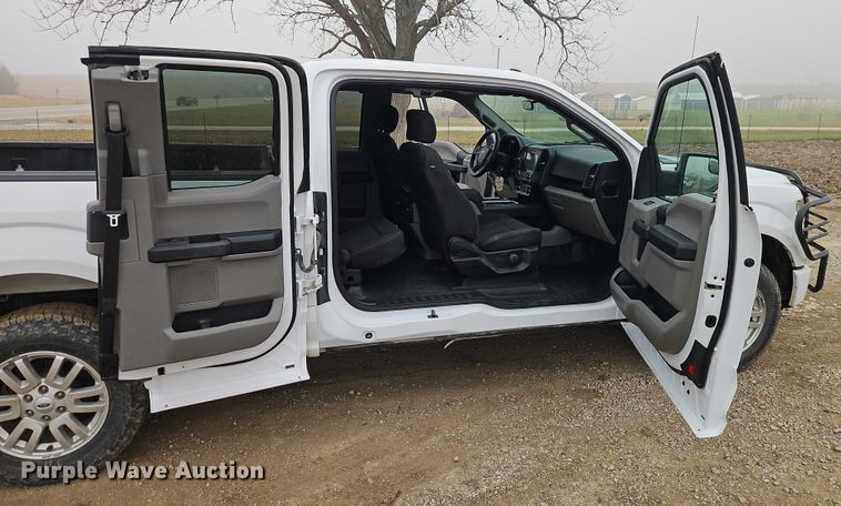 image for item EO4852 2017 Ford F150 XL SuperCab pickup truck