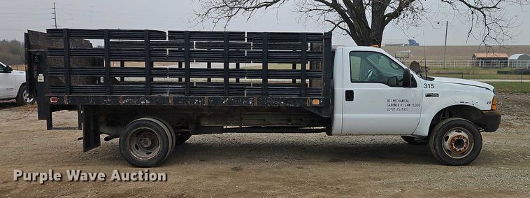 image for item EO4854 2000 Ford F450 Super Duty flatbed truck