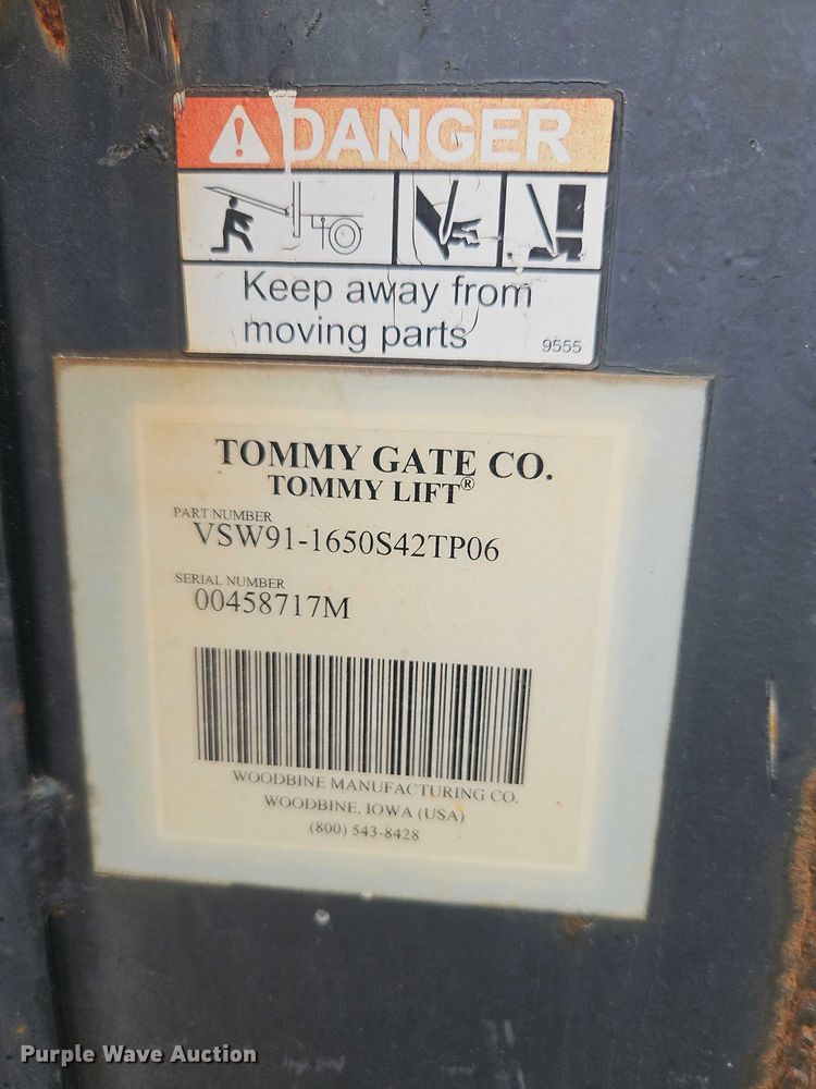 image for item EO4854 2000 Ford F450 Super Duty flatbed truck