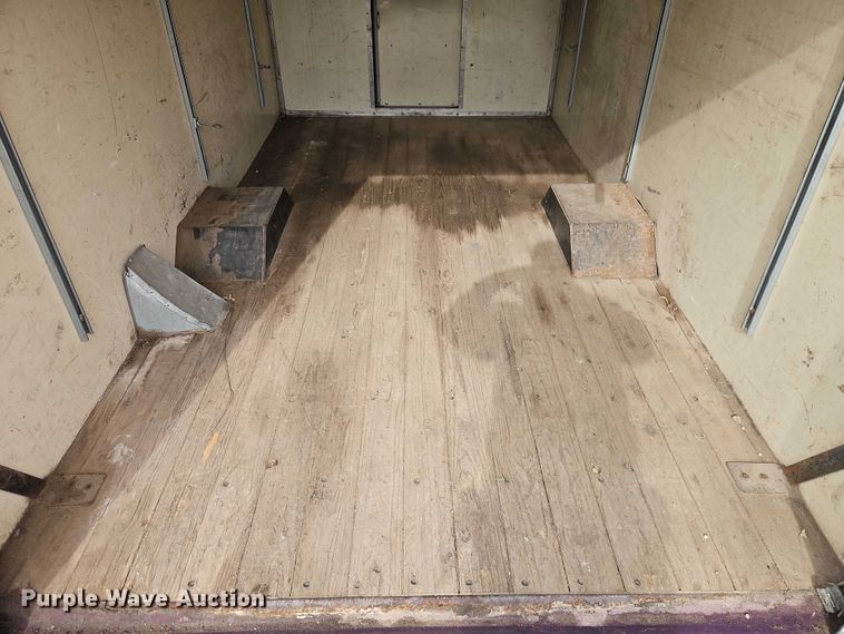 image for item EO4856 2007 Ford E-350 box truck