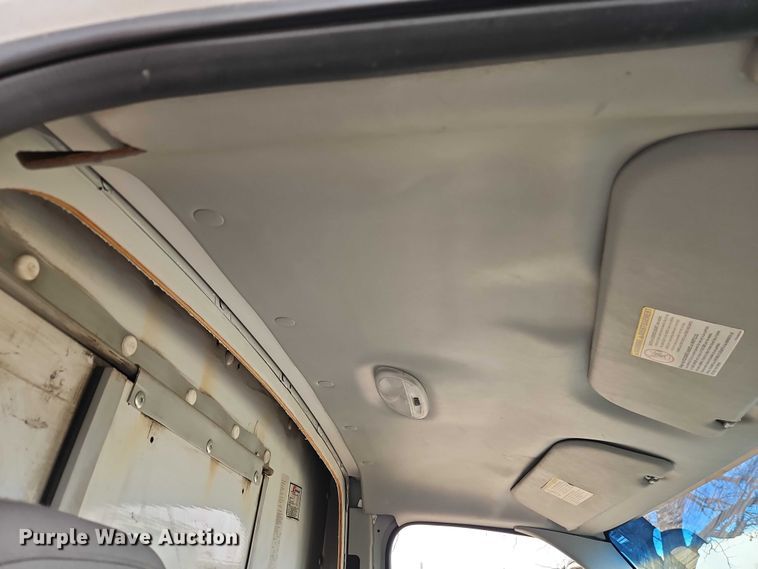 image for item EO4856 2007 Ford E-350 box truck