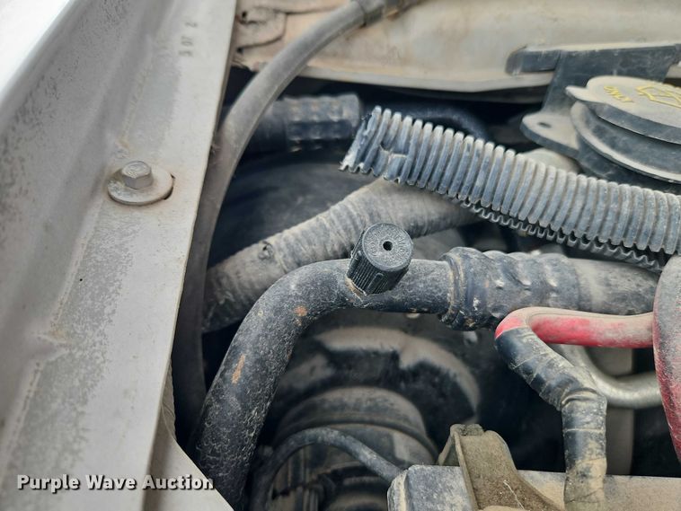 image for item EO4856 2007 Ford E-350 box truck