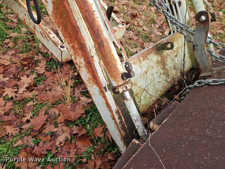 image for item EO4860 Great Bend 800 Workmaster loader