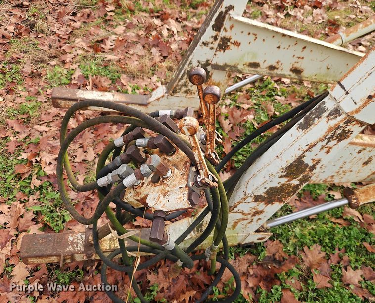 image for item EO4860 Great Bend 800 Workmaster loader