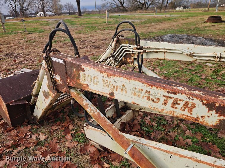 image for item EO4860 Great Bend 800 Workmaster loader