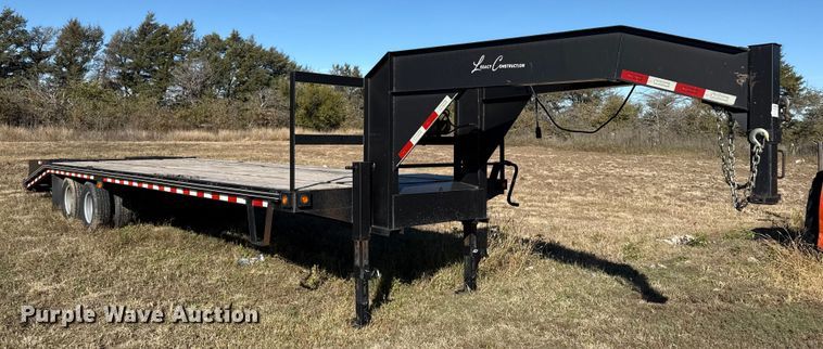 image for item EP0875 2019 Kaufman equipment trailer