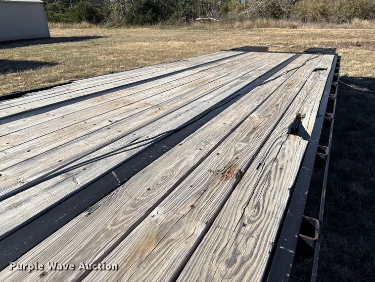 image for item EP0875 2019 Kaufman equipment trailer