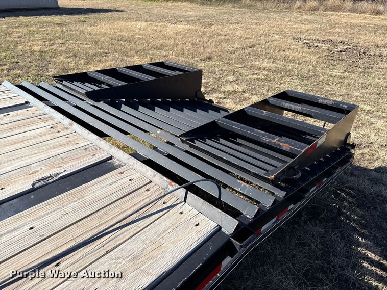 image for item EP0875 2019 Kaufman equipment trailer