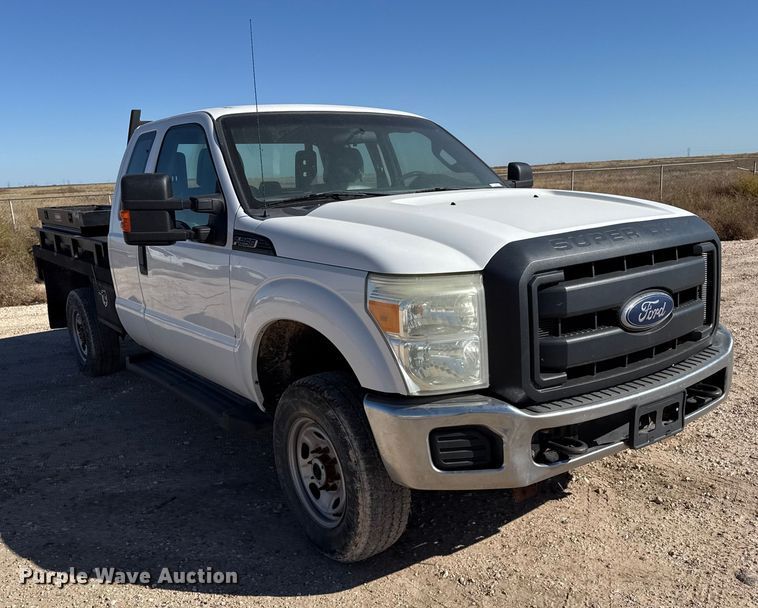 image for item EP0904 2015 Ford F250 flatbed pickup truck