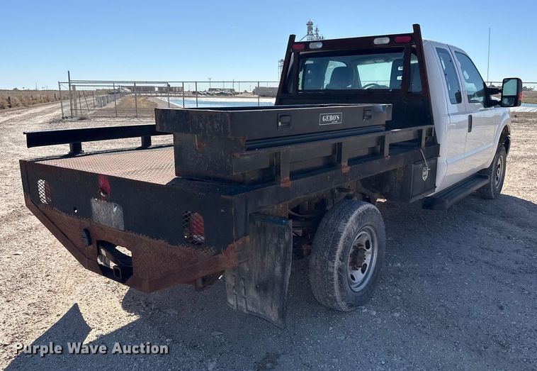 image for item EP0904 2015 Ford F250 flatbed pickup truck