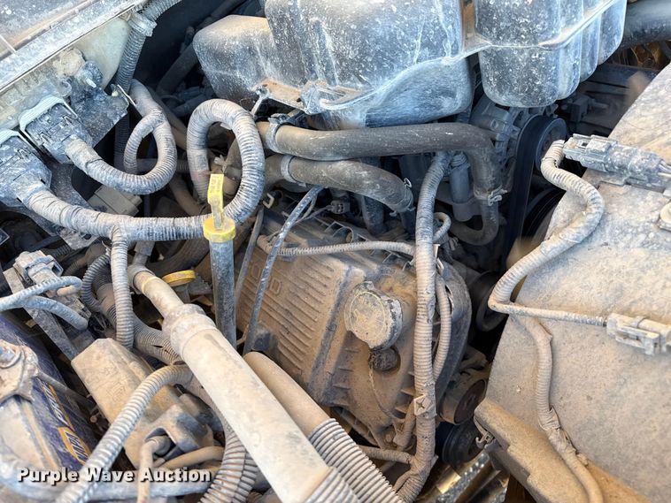 image for item EP0904 2015 Ford F250 flatbed pickup truck