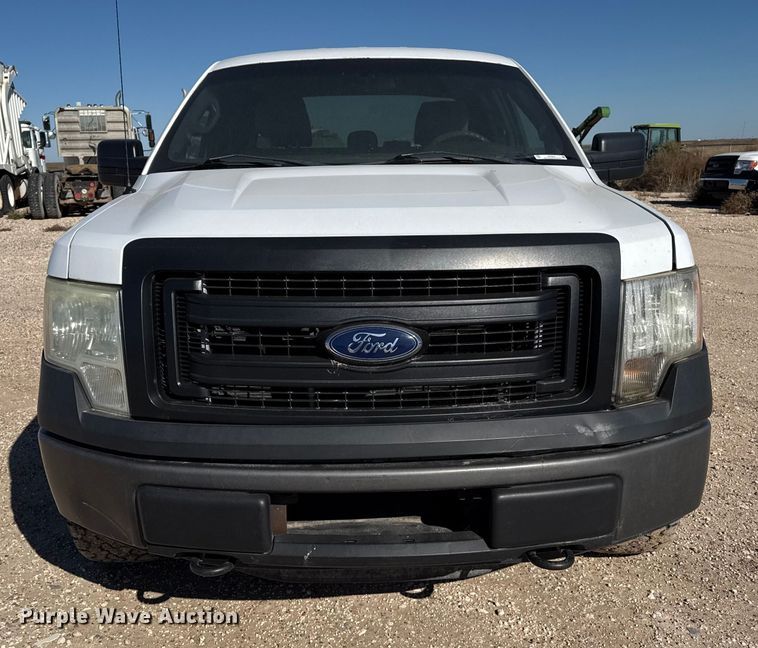 image for item EP0905 2014 Ford F150 SuperCab pickup truck