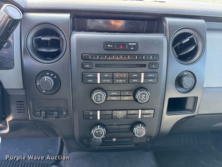 image for item EP0905 2014 Ford F150 SuperCab pickup truck