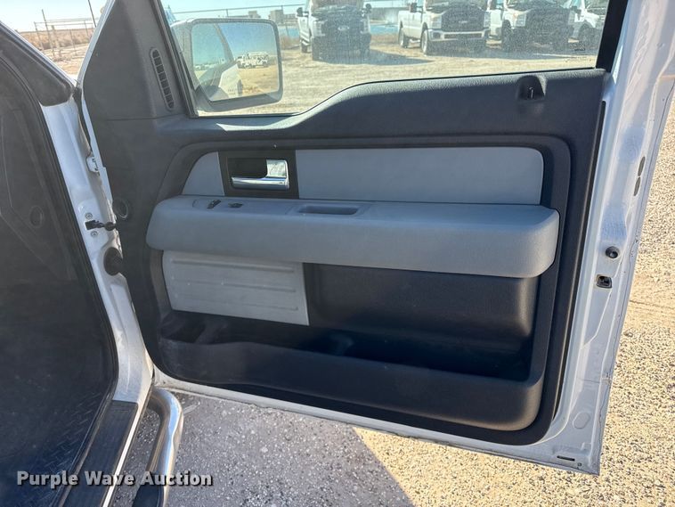 image for item EP0905 2014 Ford F150 SuperCab pickup truck