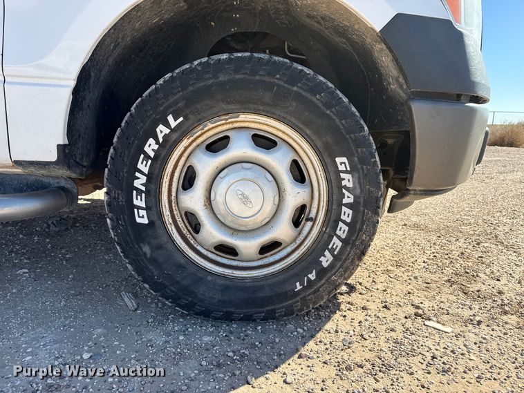 image for item EP0905 2014 Ford F150 SuperCab pickup truck