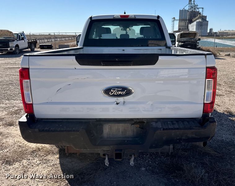 image for item EP0906 2017 Ford F250 SuperCab pickup truck