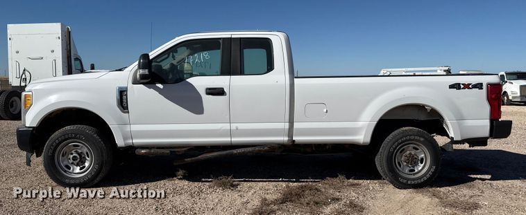 image for item EP0906 2017 Ford F250 SuperCab pickup truck